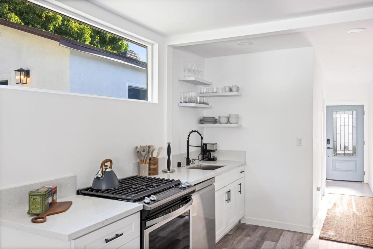 Westside Culver Paradise Los Angeles Exterior photo